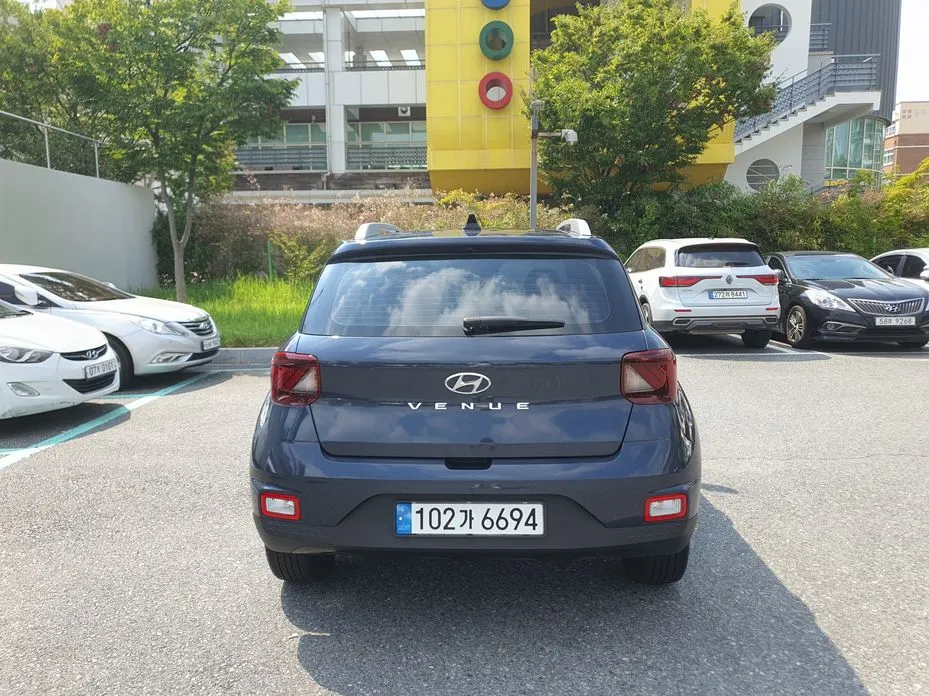 Hyundai Venue