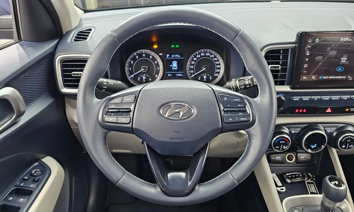 Hyundai Venue