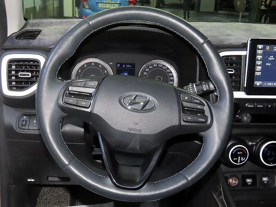 Hyundai Venue