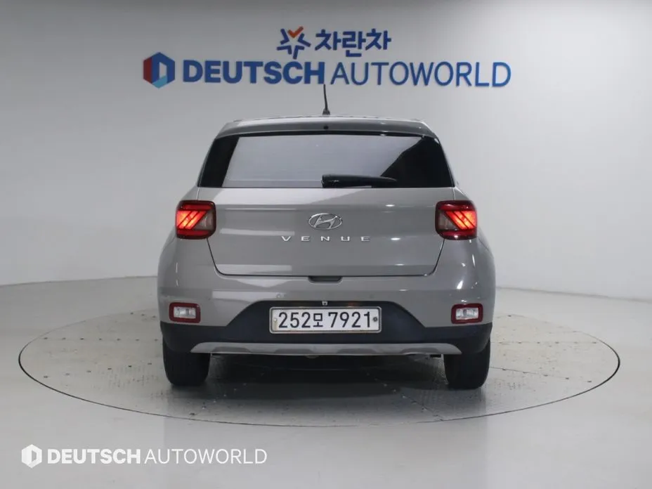 Hyundai Venue