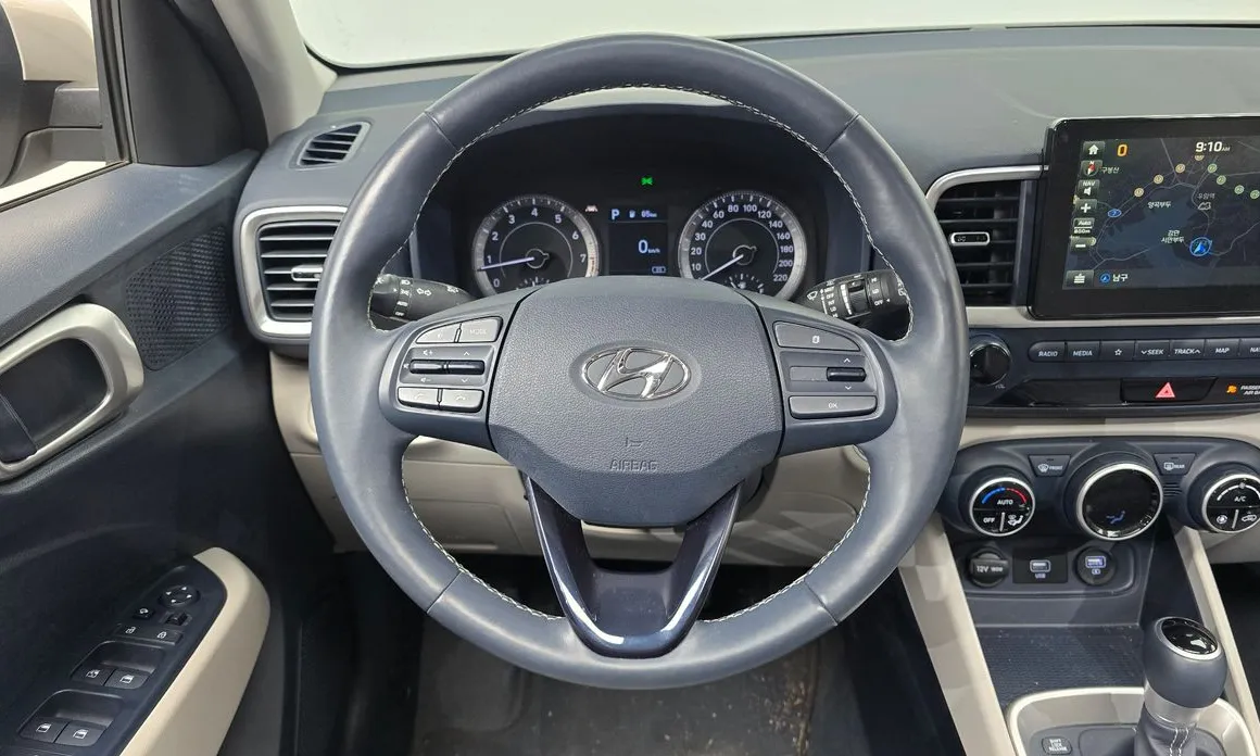 Hyundai Venue