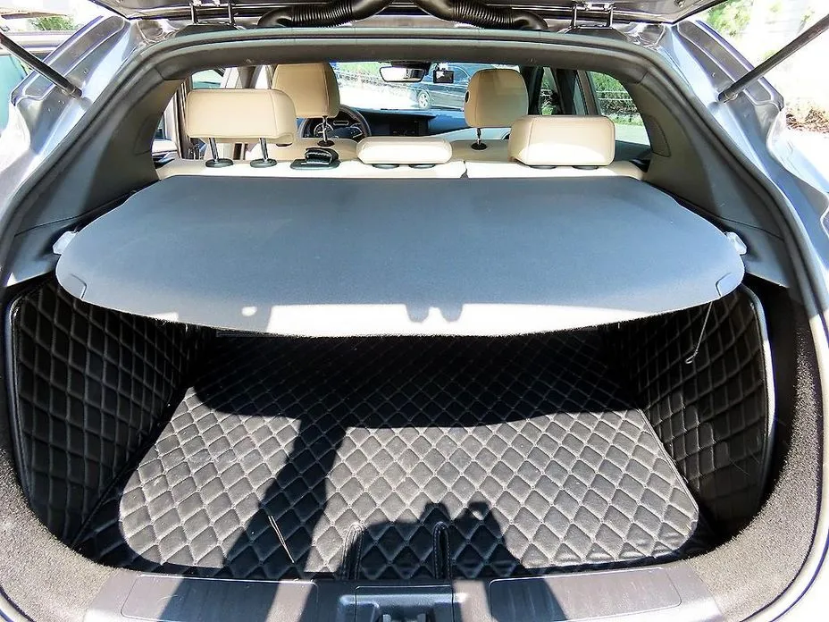 Infiniti Q30
