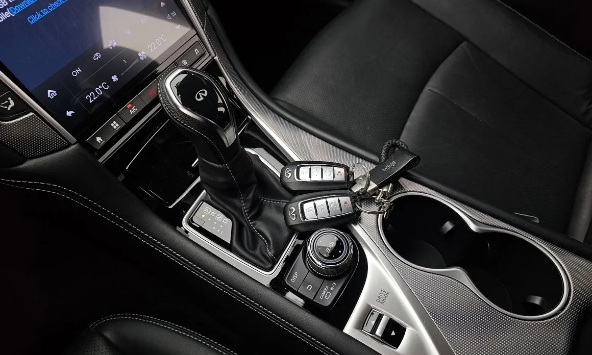 Infiniti Q50