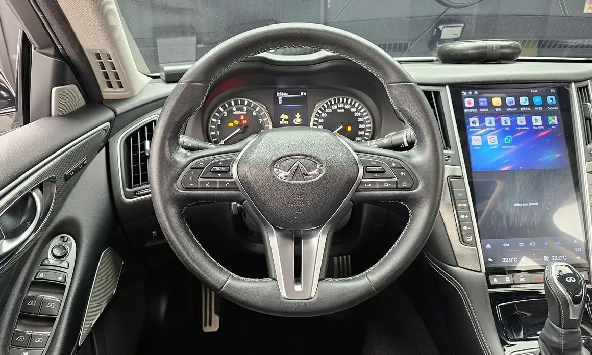 Infiniti Q50