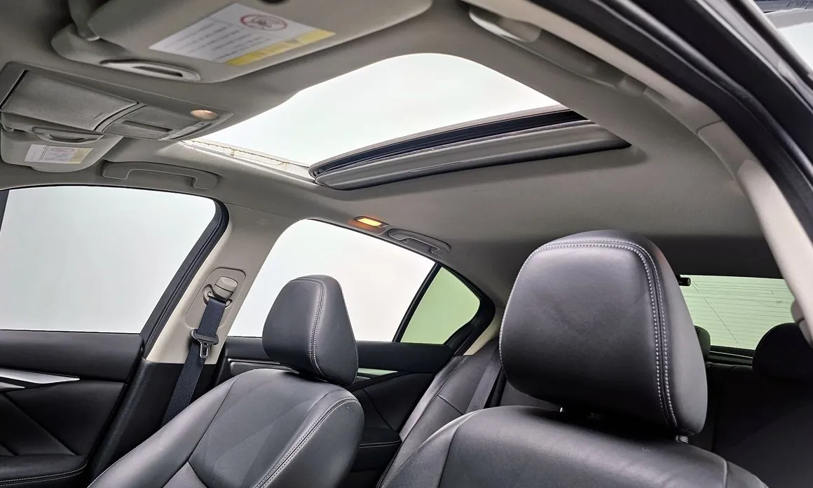 Infiniti Q50