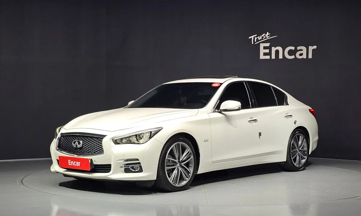 Infiniti Q50