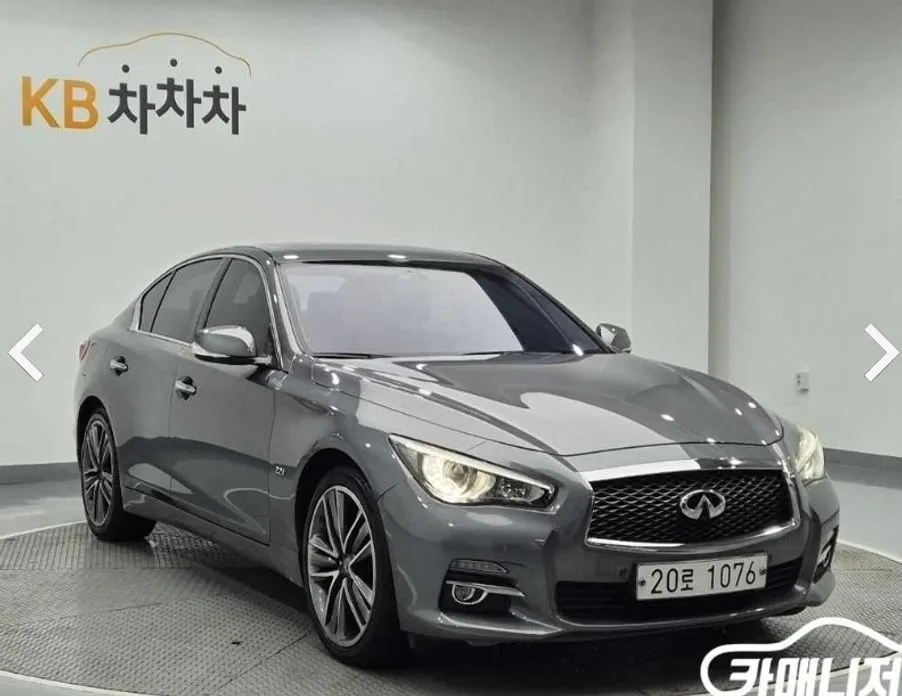 Infiniti Q50