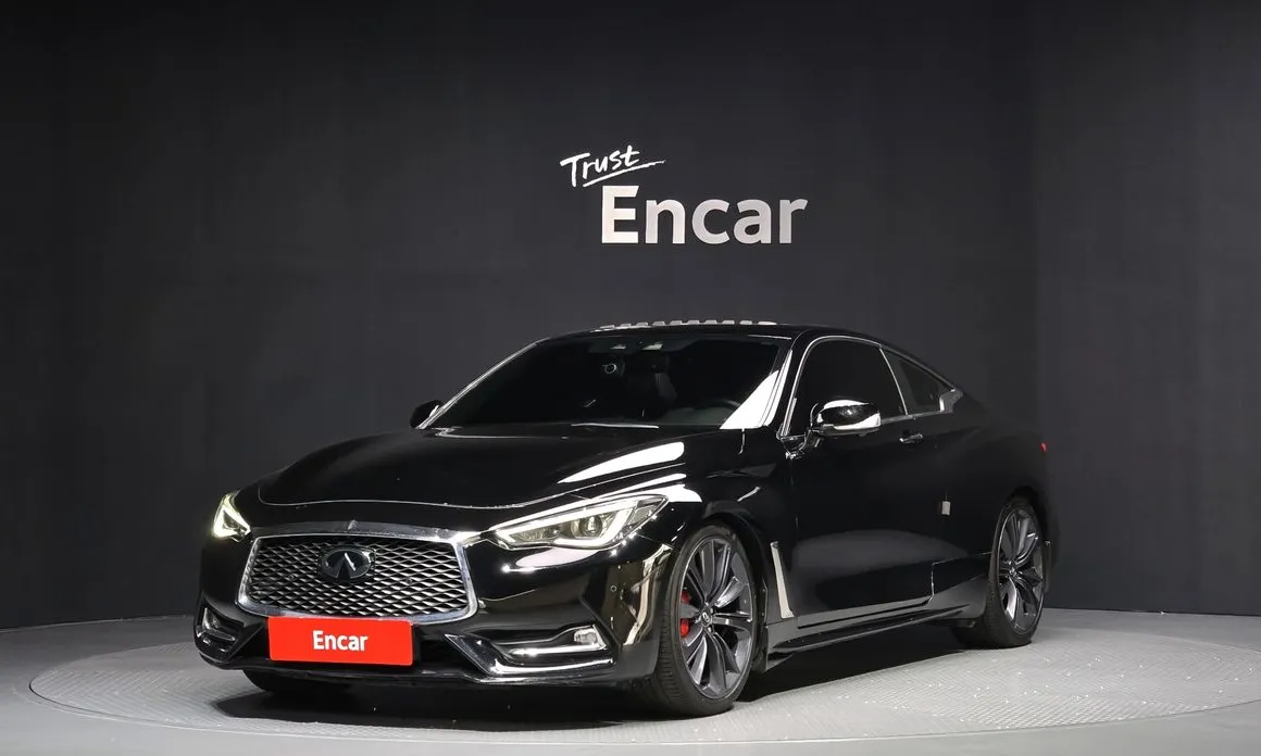 Infiniti Q60