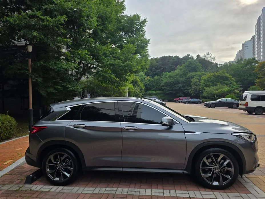 Infiniti QX50