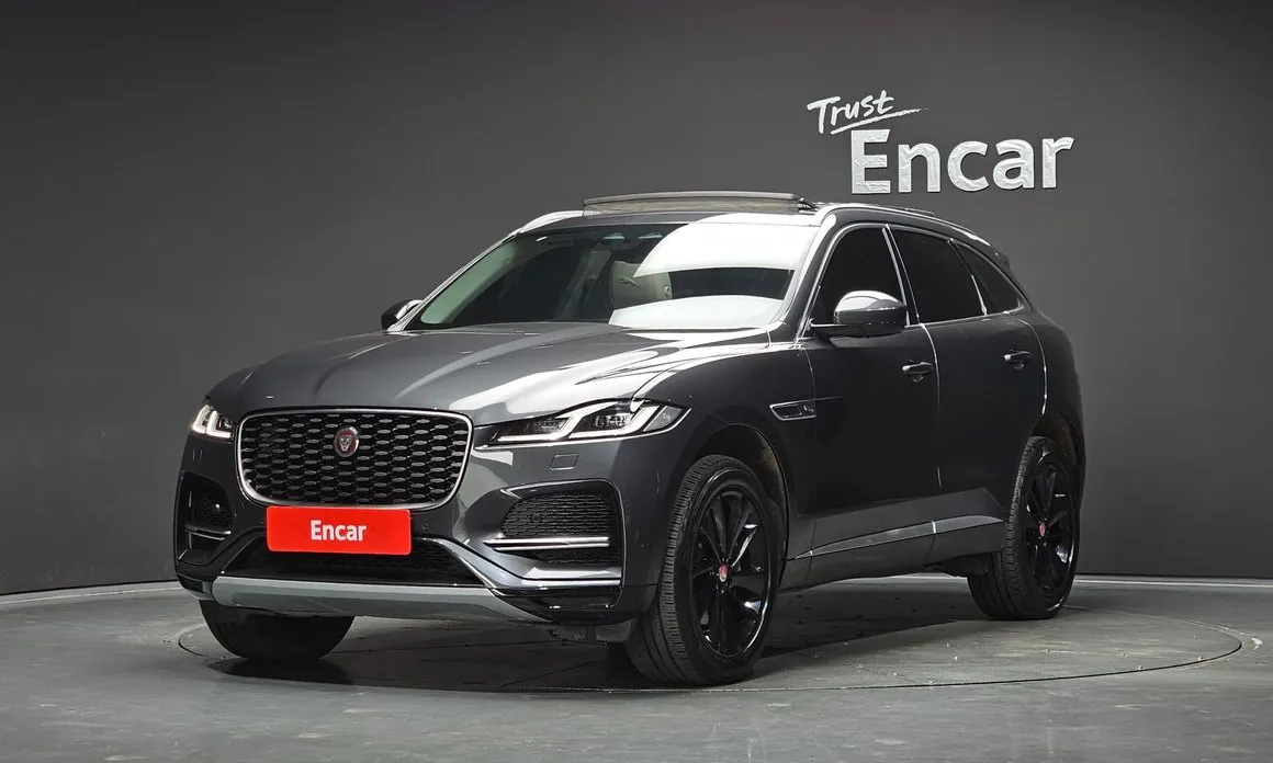 Jaguar F-PACE