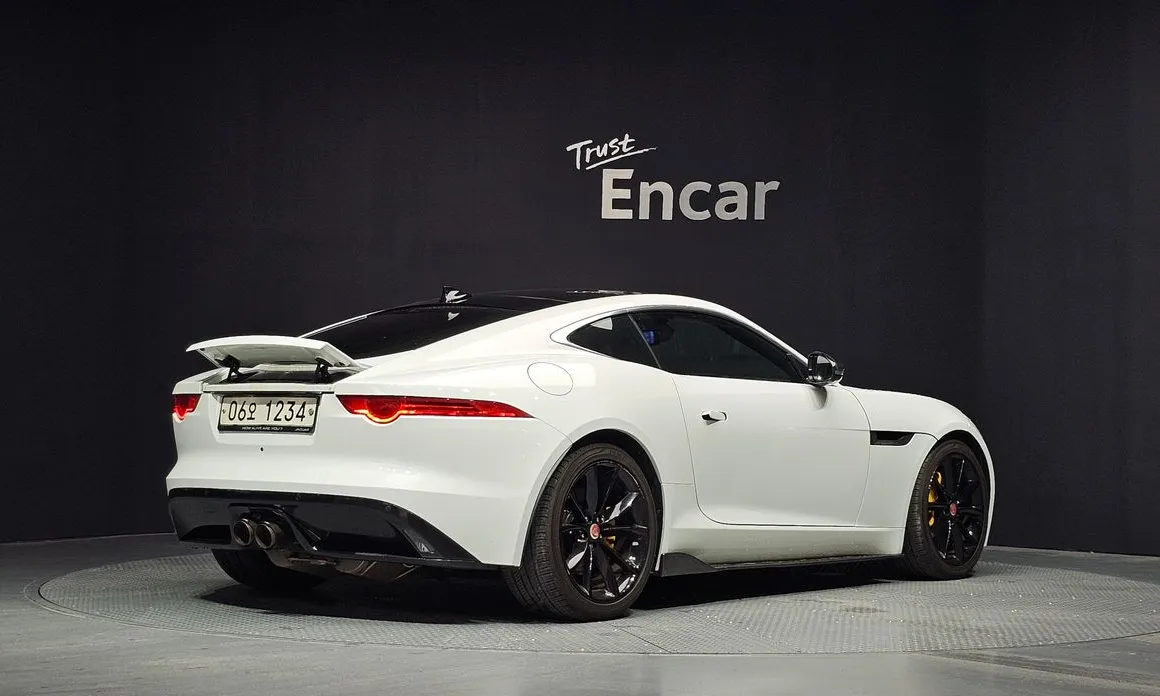 Jaguar F-TYPE