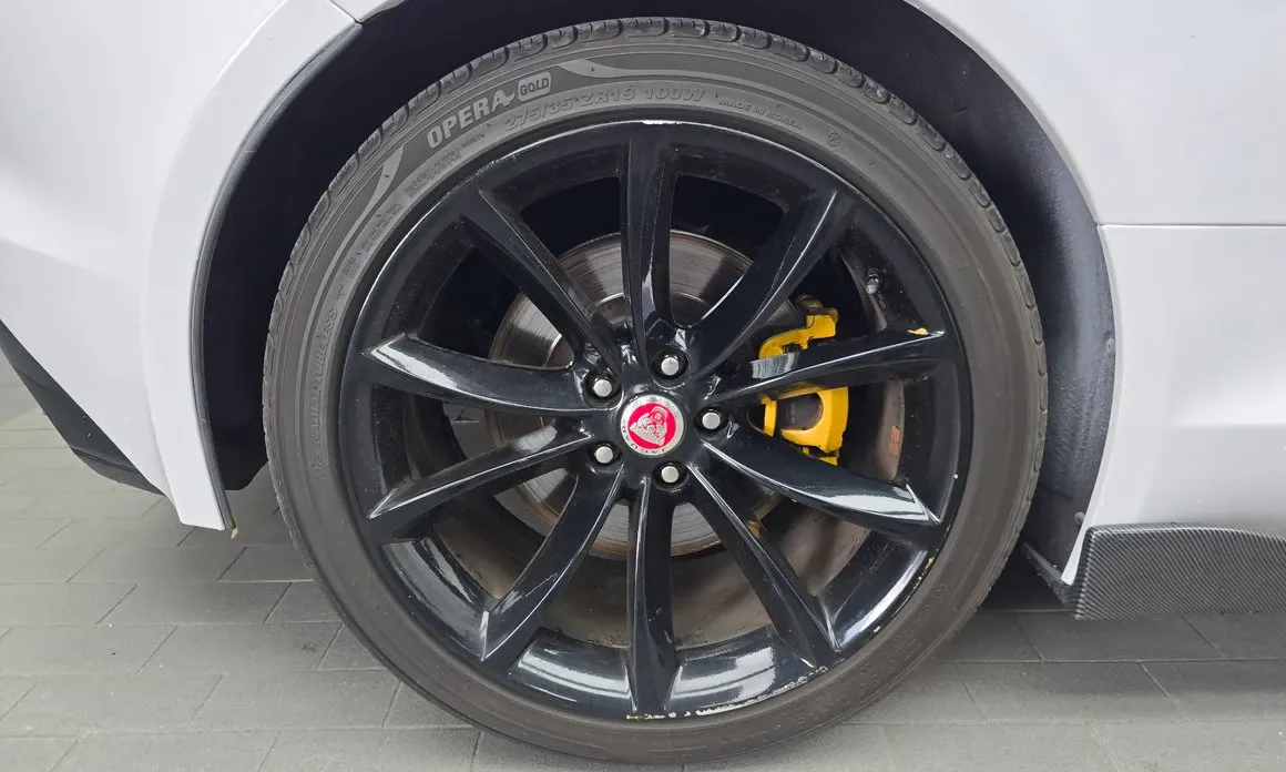 Jaguar F-TYPE