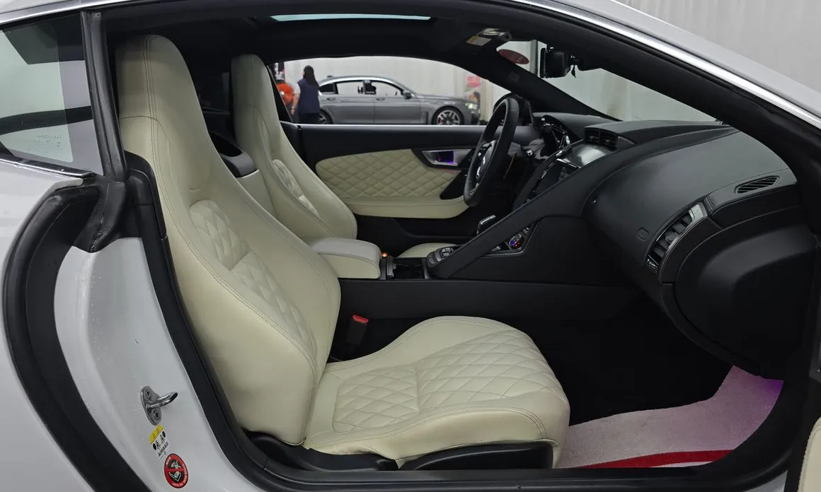 Jaguar F-TYPE