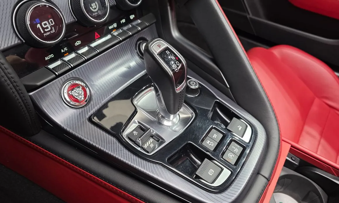 Jaguar F-TYPE