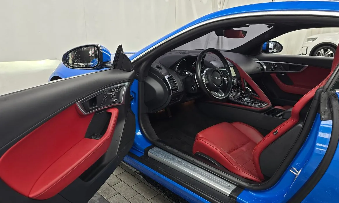 Jaguar F-TYPE