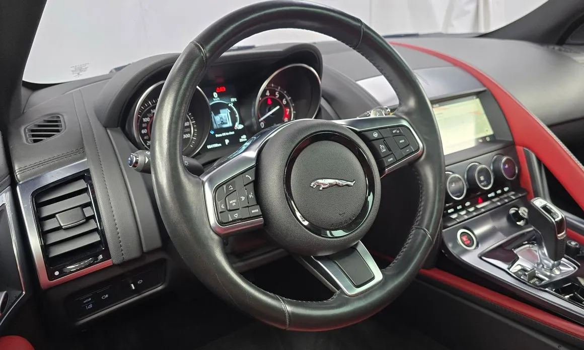 Jaguar F-TYPE