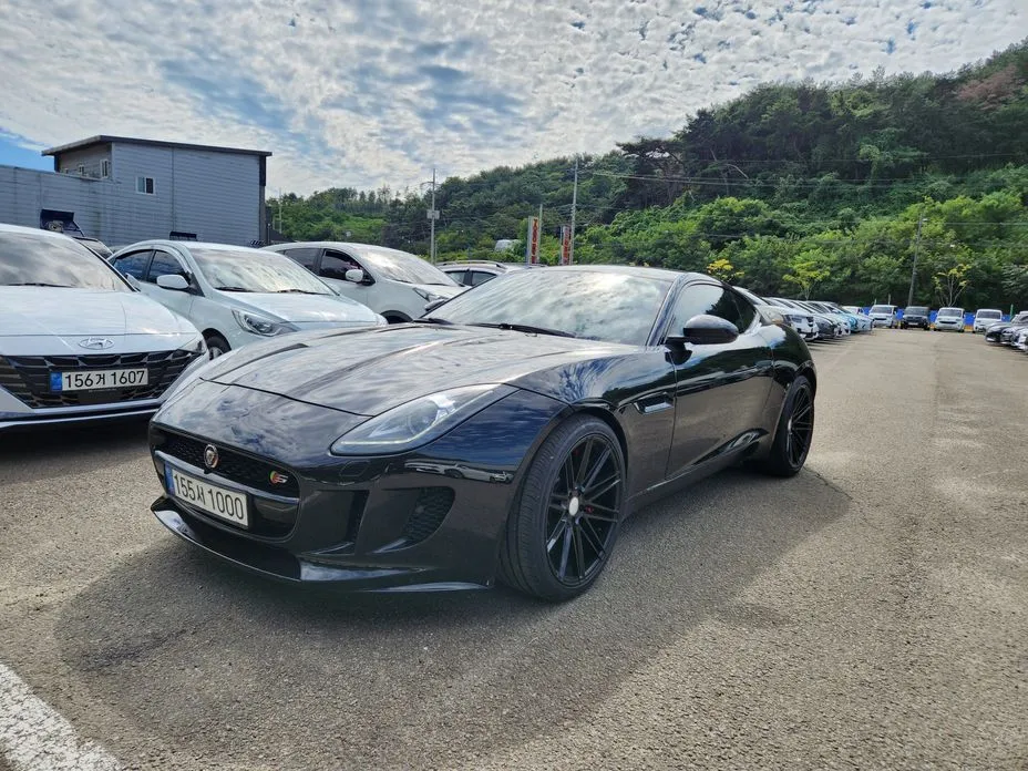 Jaguar F-TYPE
