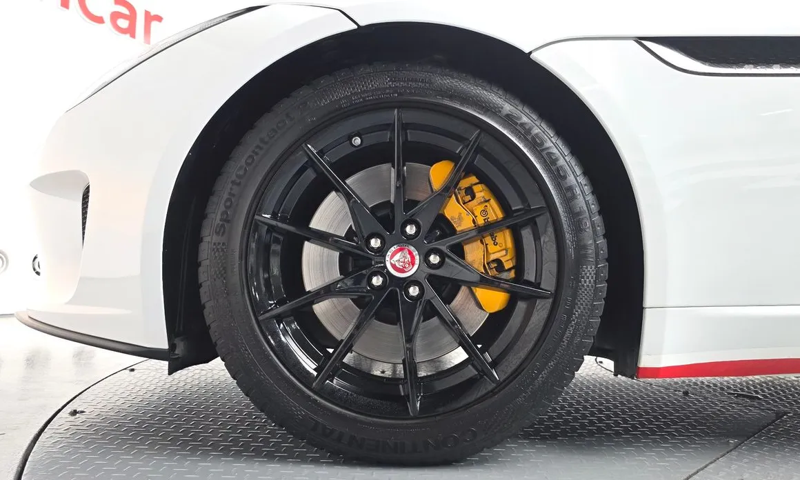 Jaguar F-TYPE