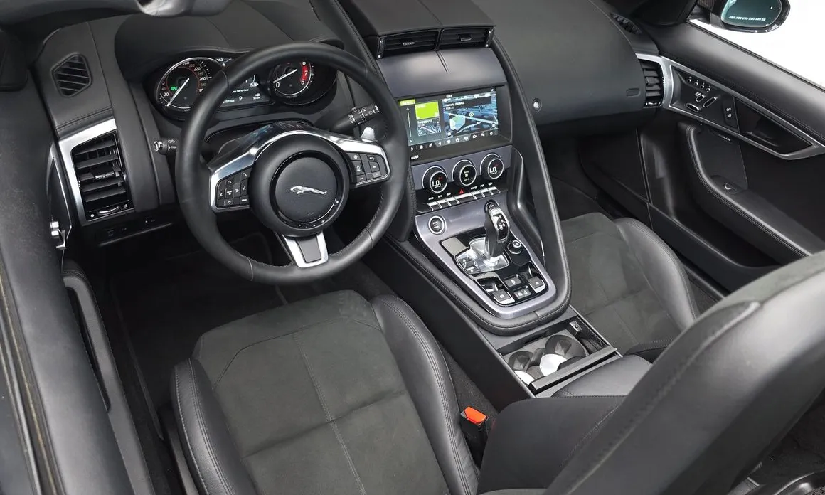 Jaguar F-TYPE