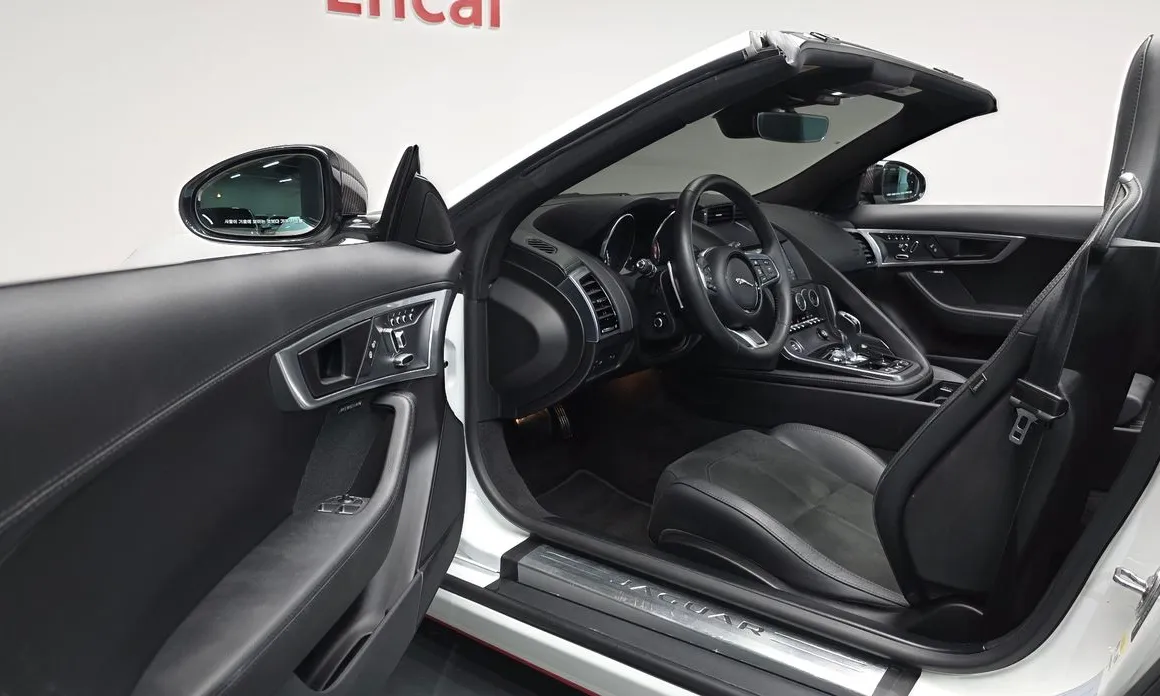 Jaguar F-TYPE