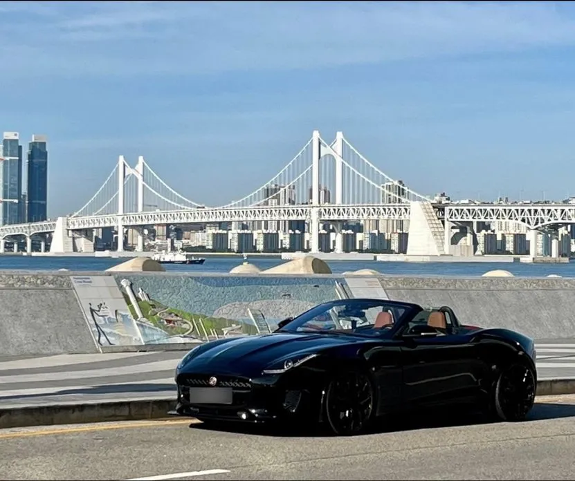 Jaguar F-TYPE