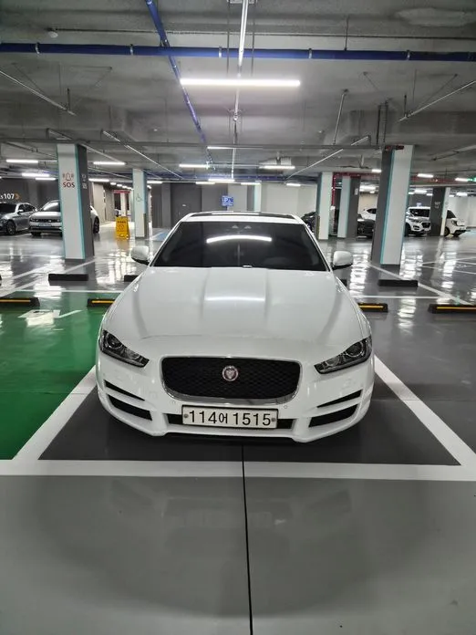 Jaguar XE