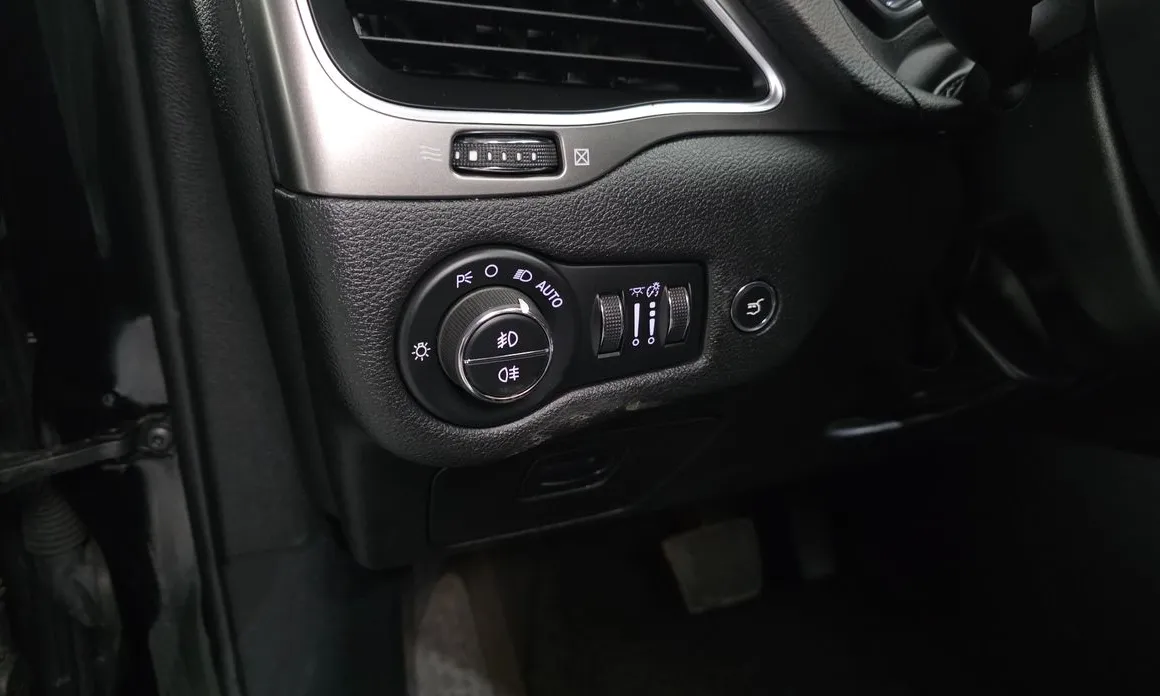 Jeep Cherokee