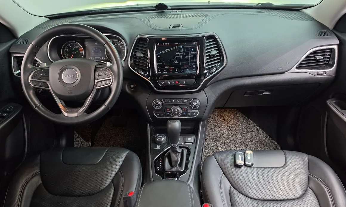 Jeep Cherokee