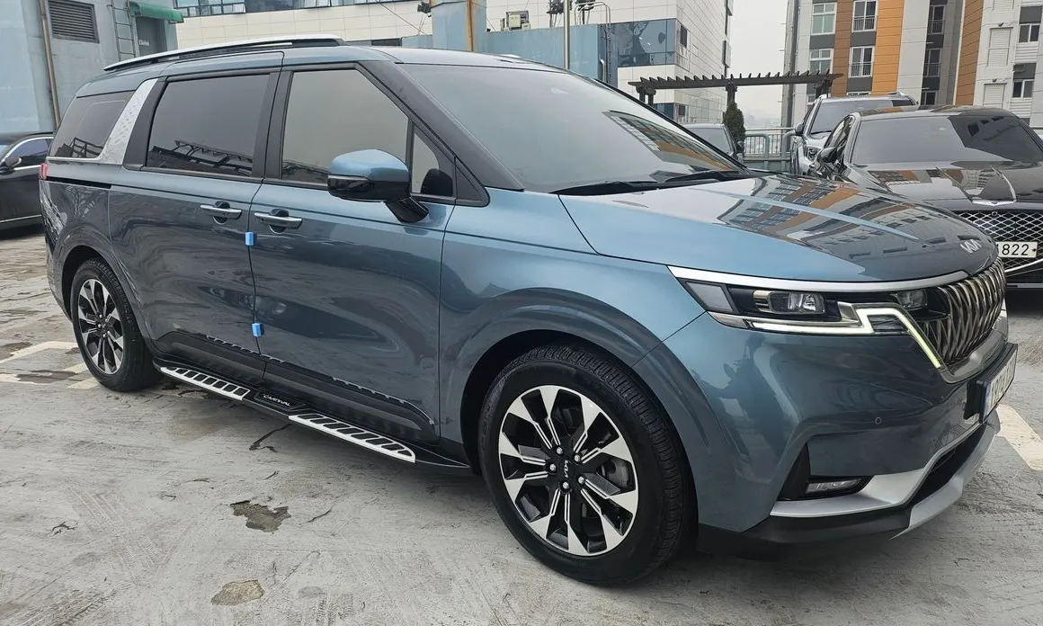Kia Canival