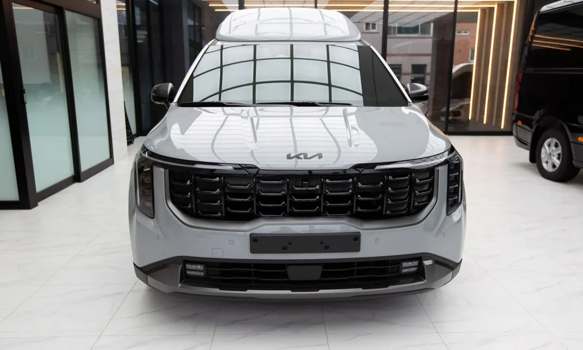 Kia Canival