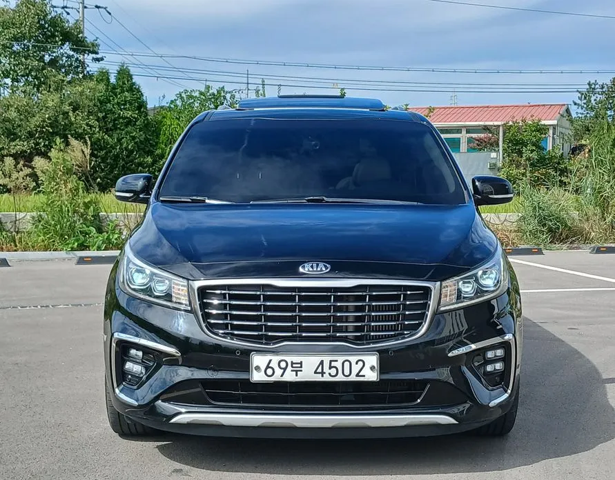 Kia Canival