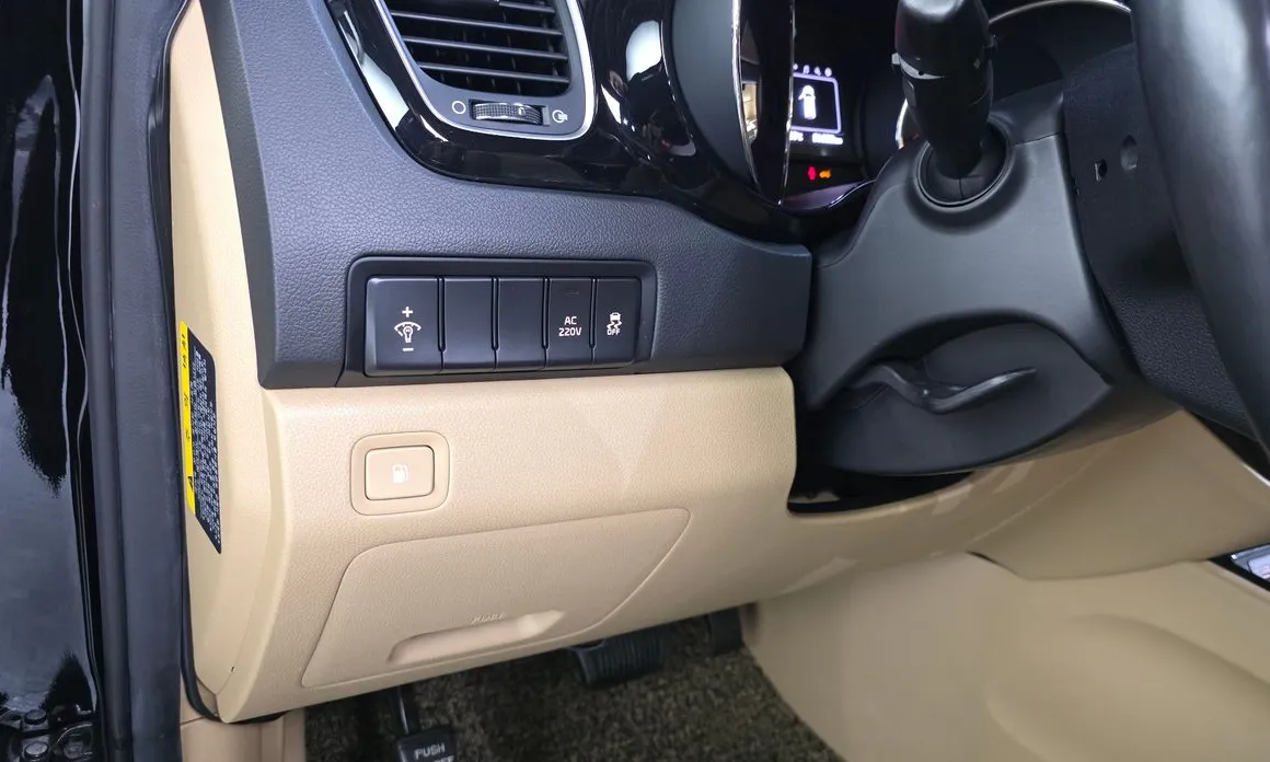 Kia Canival