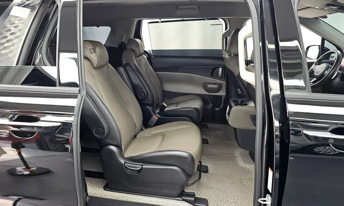 Kia Canival