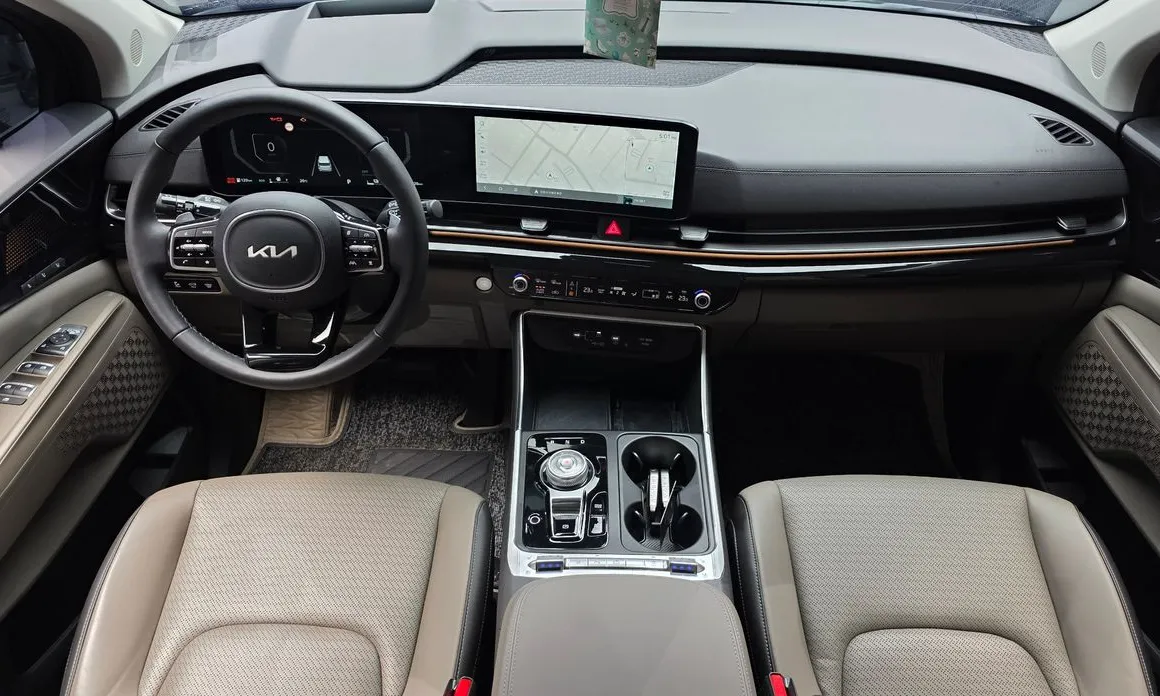 Kia Canival