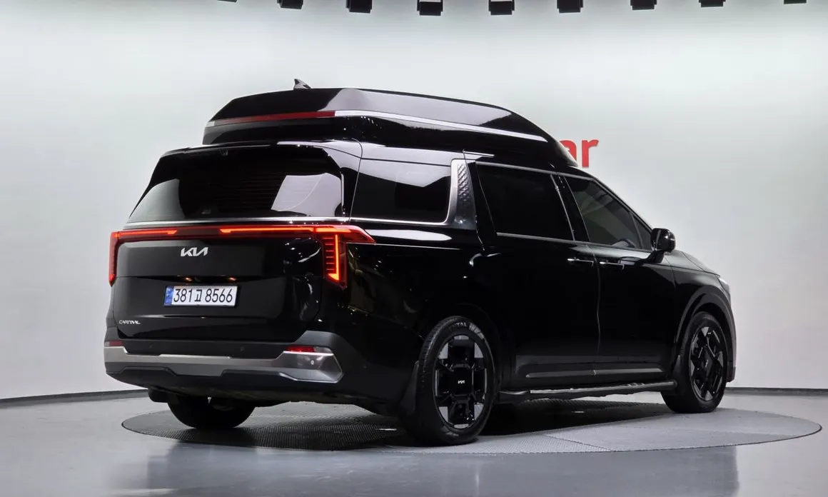 Kia Canival