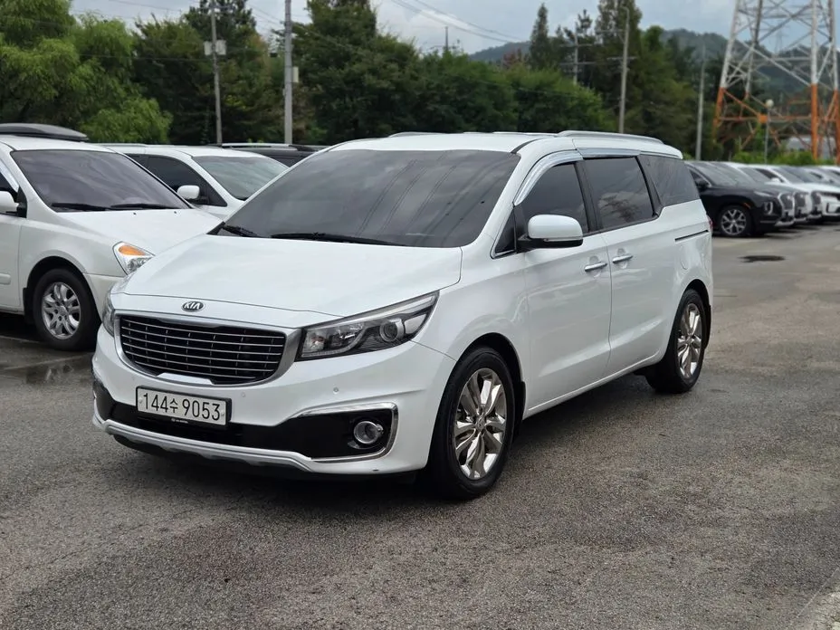 Kia Canival
