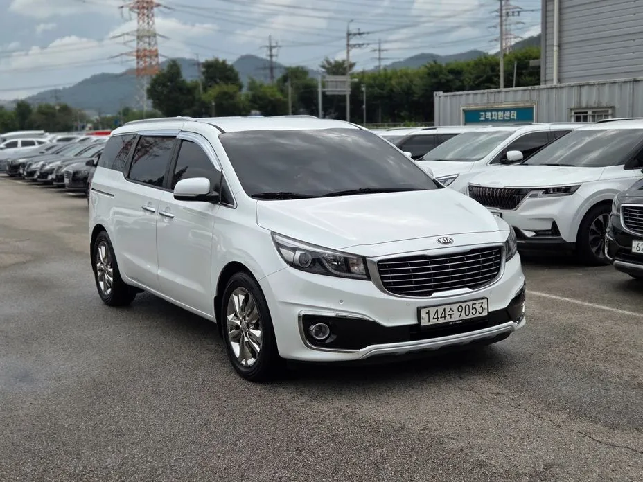 Kia Canival