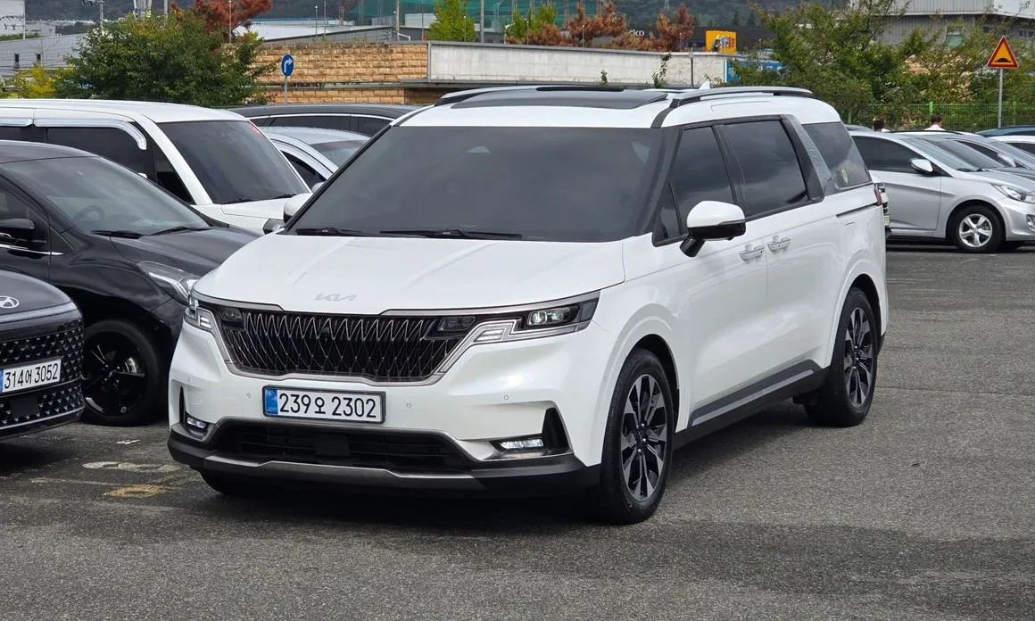 Kia Canival