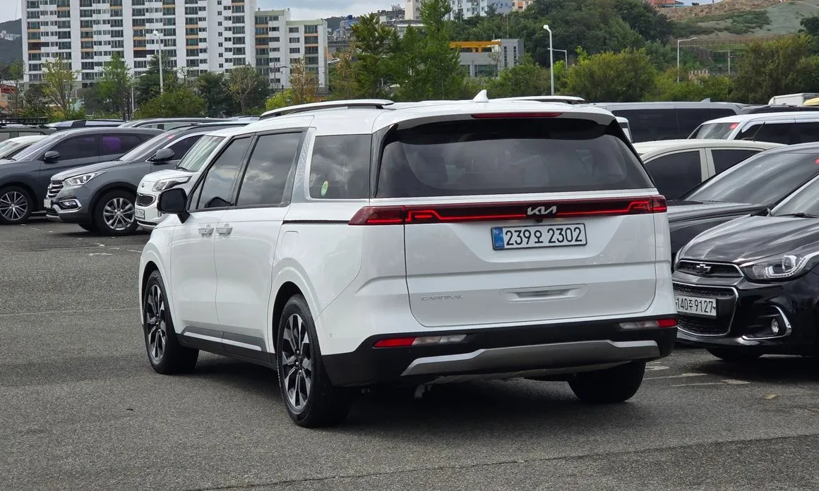 Kia Canival