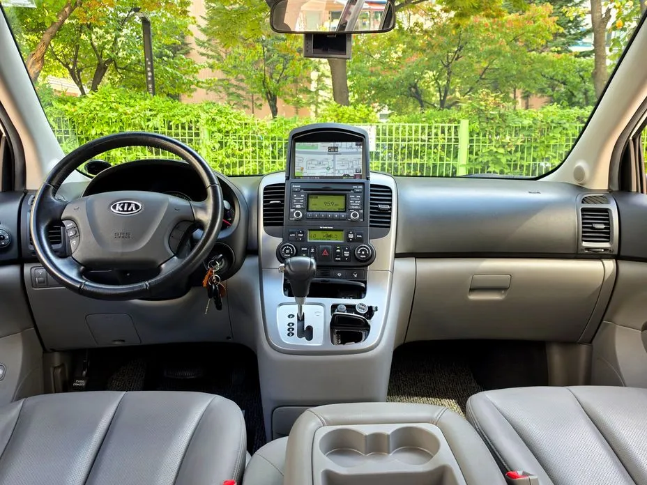 Kia Canival