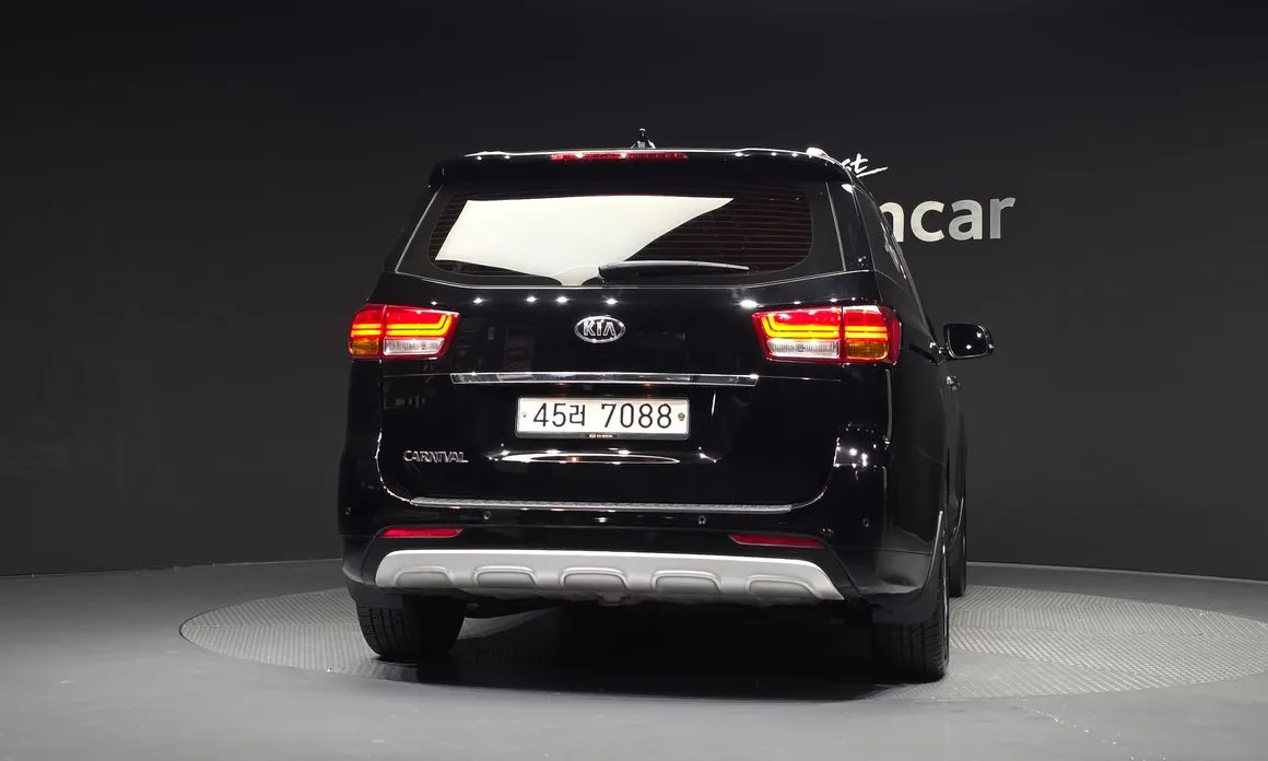Kia Canival
