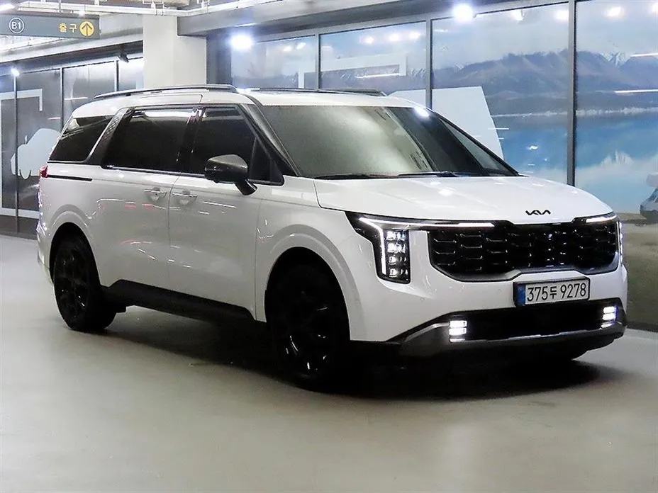 Kia Canival