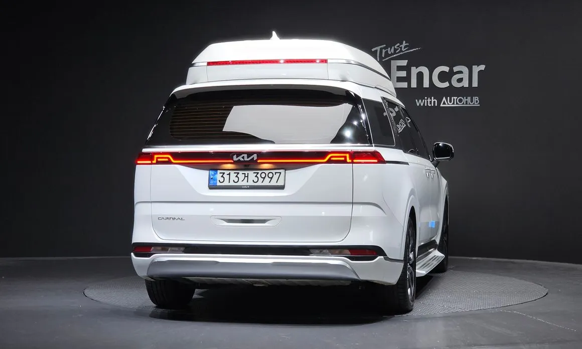 Kia Canival