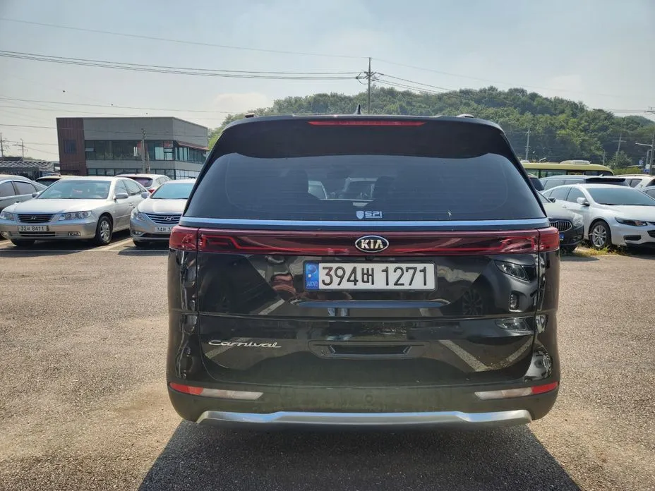 Kia Canival