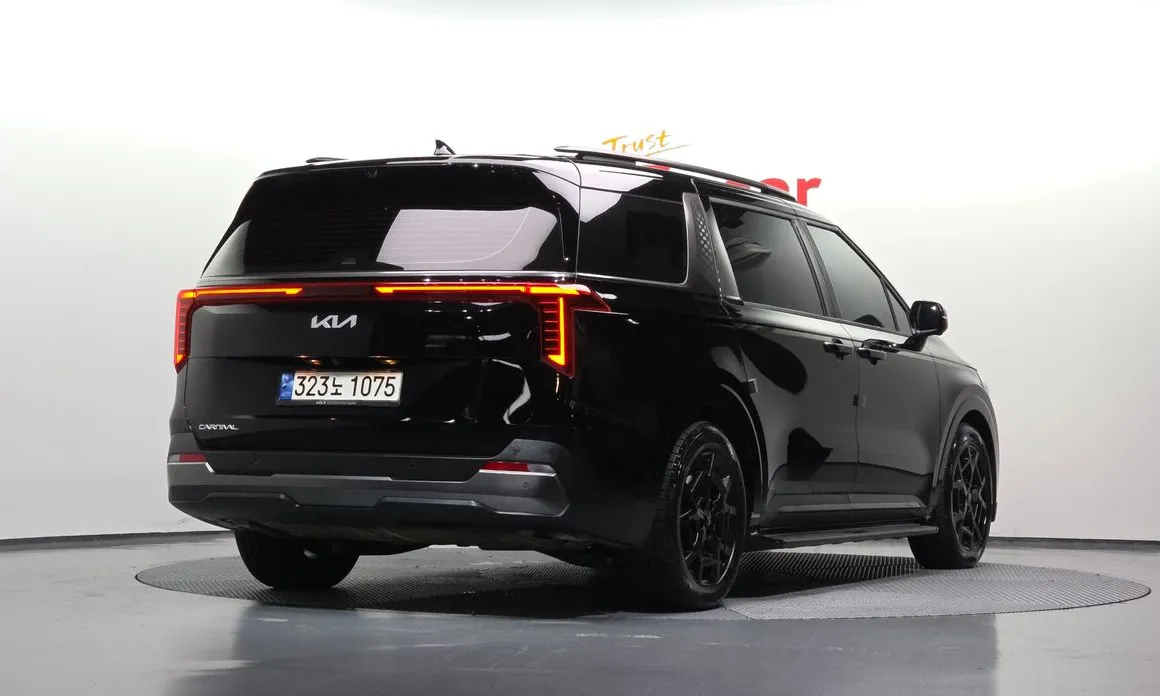 Kia Canival