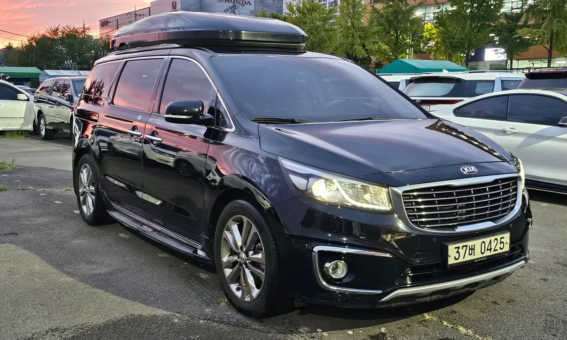 Kia Canival