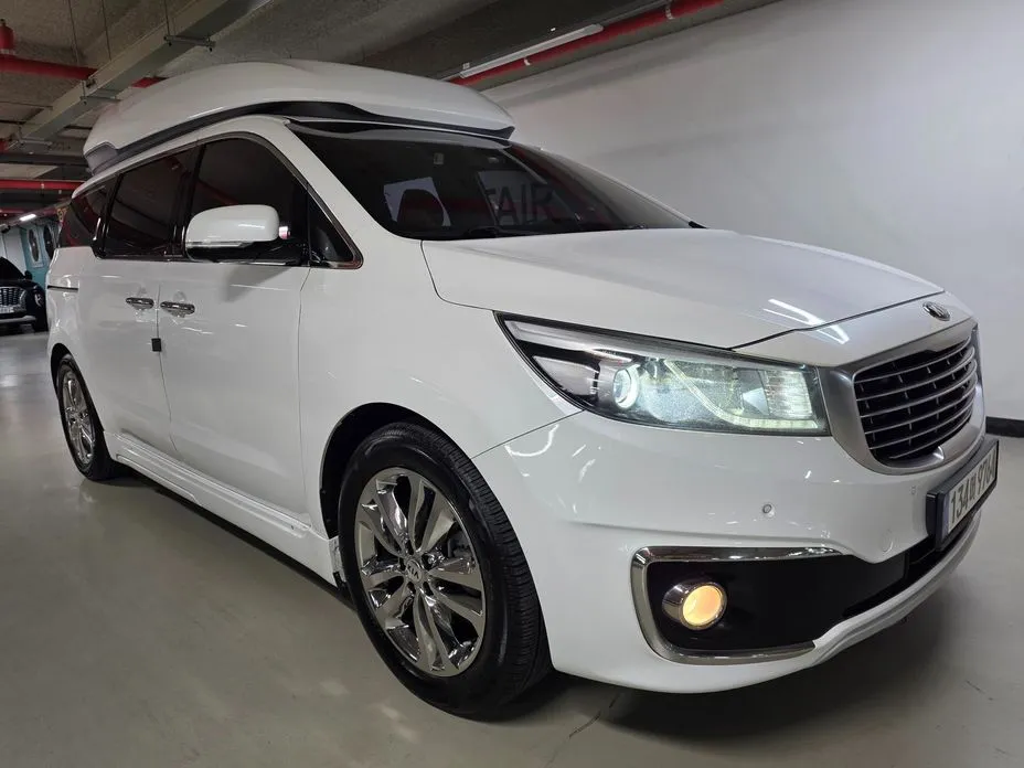Kia Canival