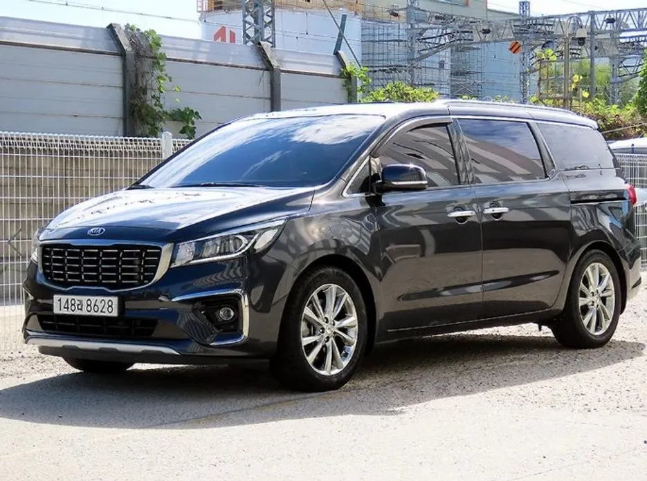 Kia Canival