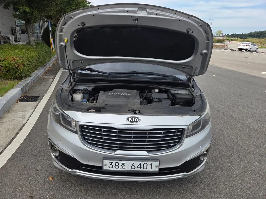 Kia Canival