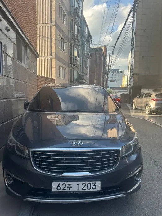 Kia Canival